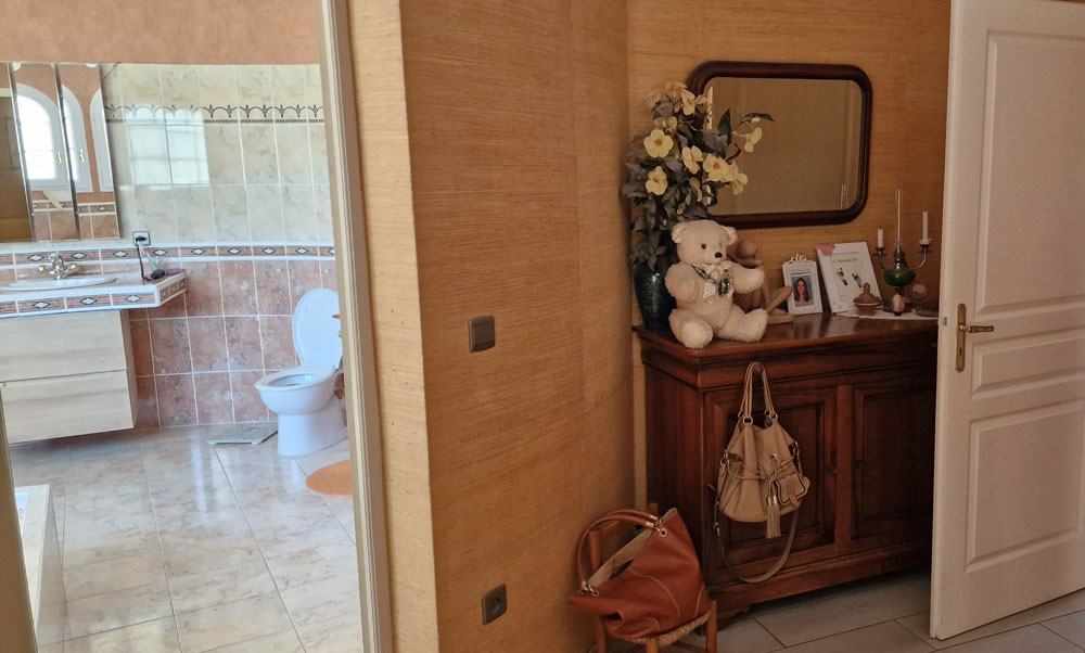Rénovation complète : une maison transformée par le design et l’harmonie - Image avant 5