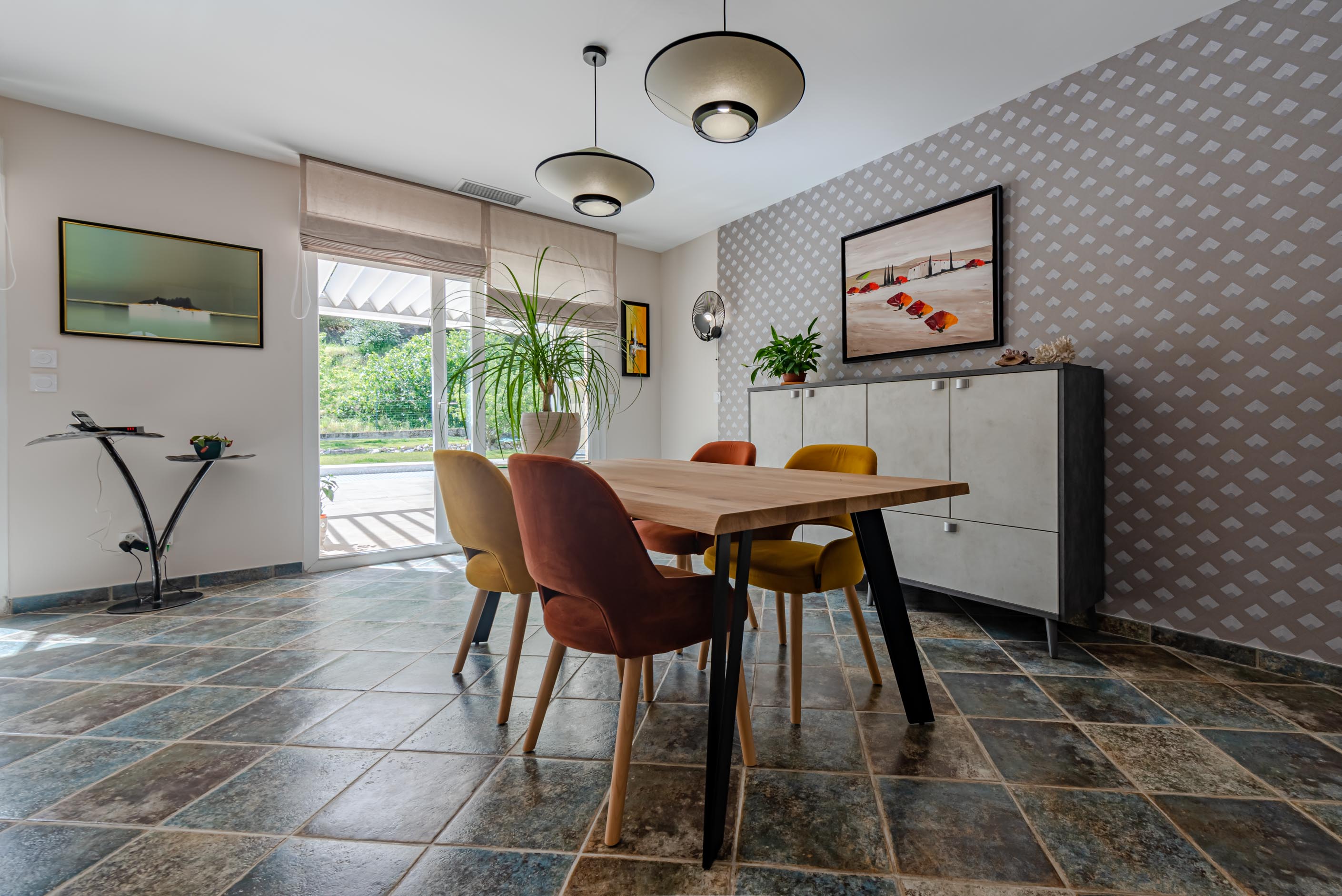 Rénovation d'une pièce de vie – Le Boulou - Image après 22