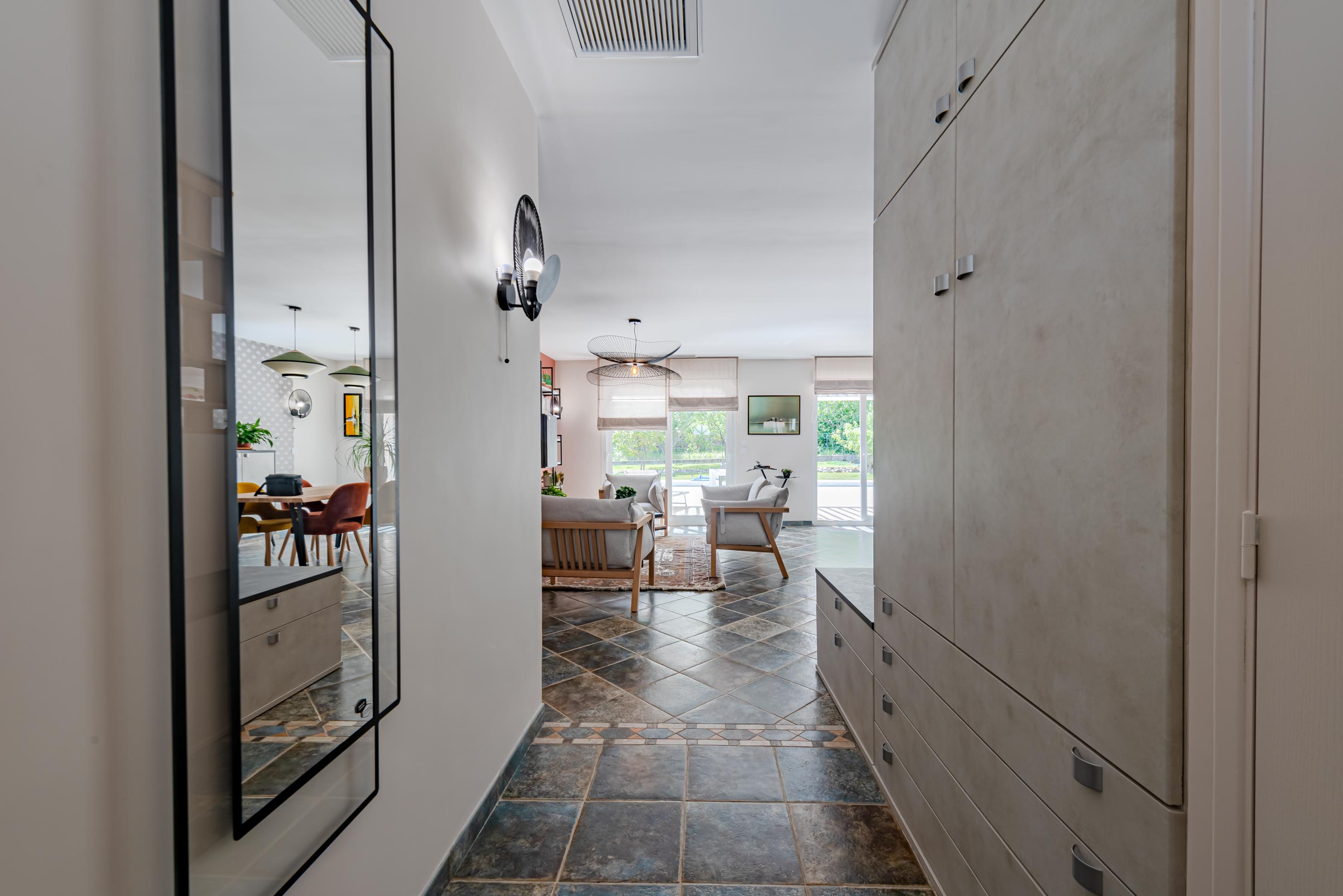 Rénovation d'une pièce de vie – Le Boulou - Image après 27