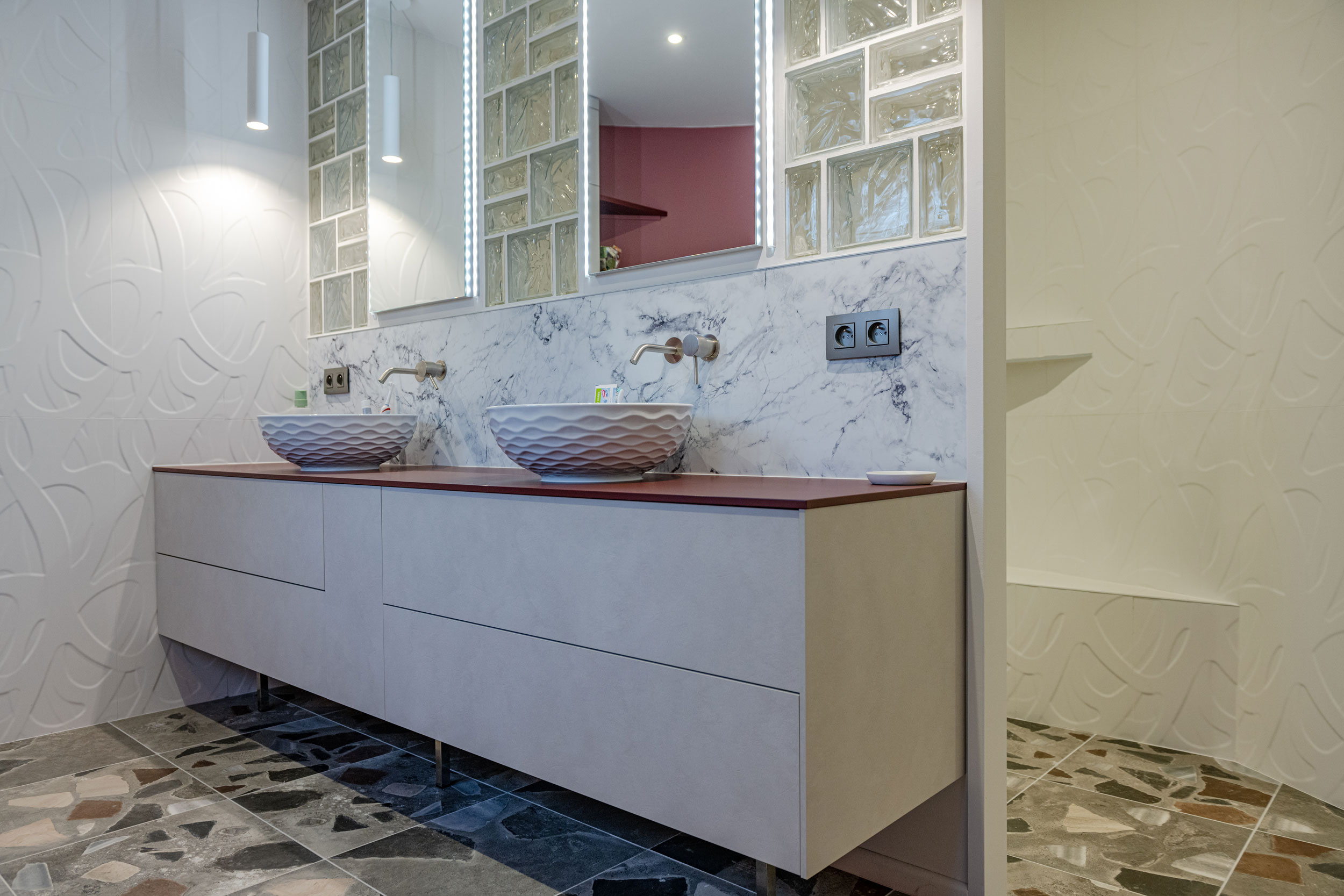 Rénovation complète : une maison transformée par le design et l’harmonie - Image après 3