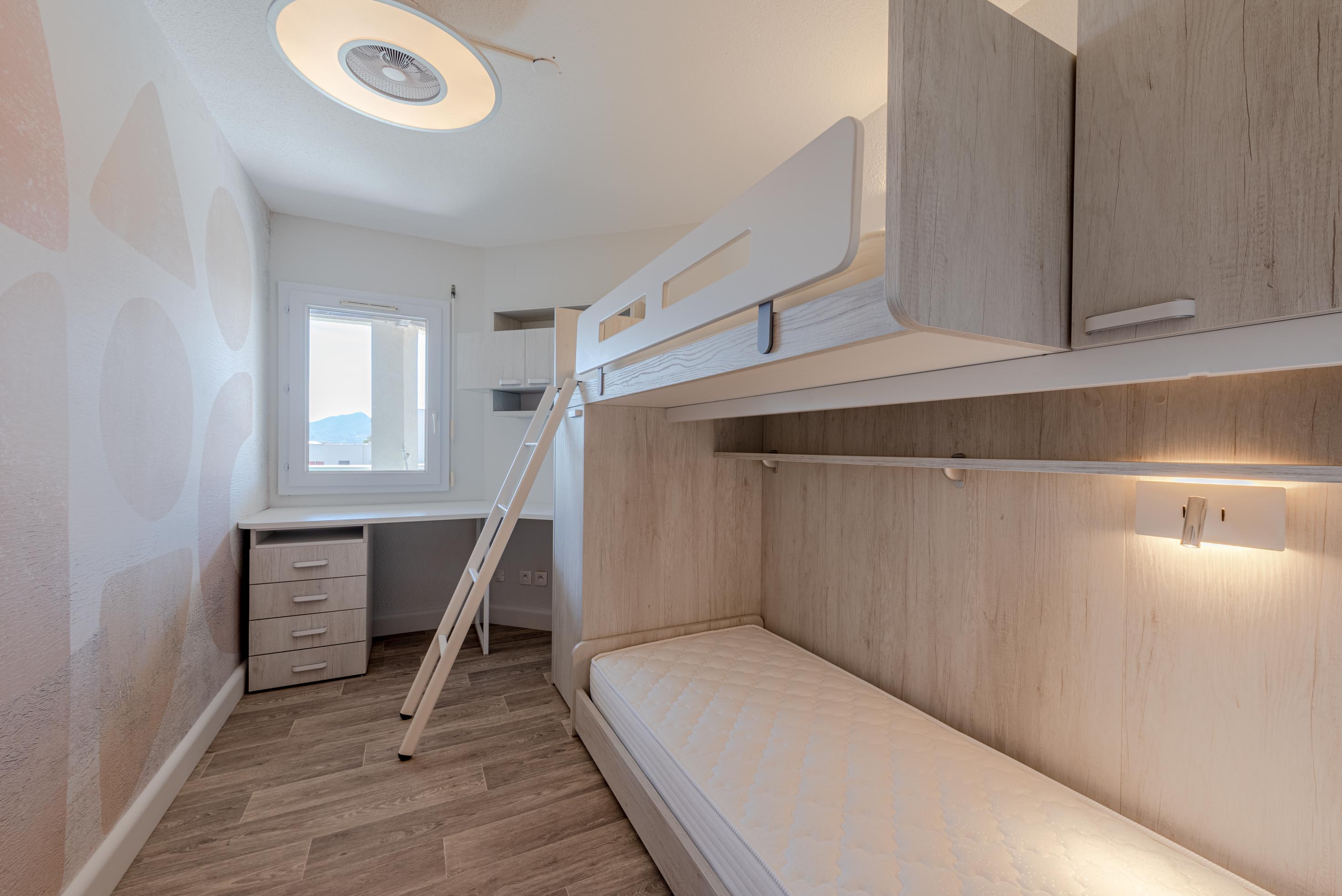Conception et aménagement sur mesure d’un appartement à Saint-Cyprien Plage - Image après 16