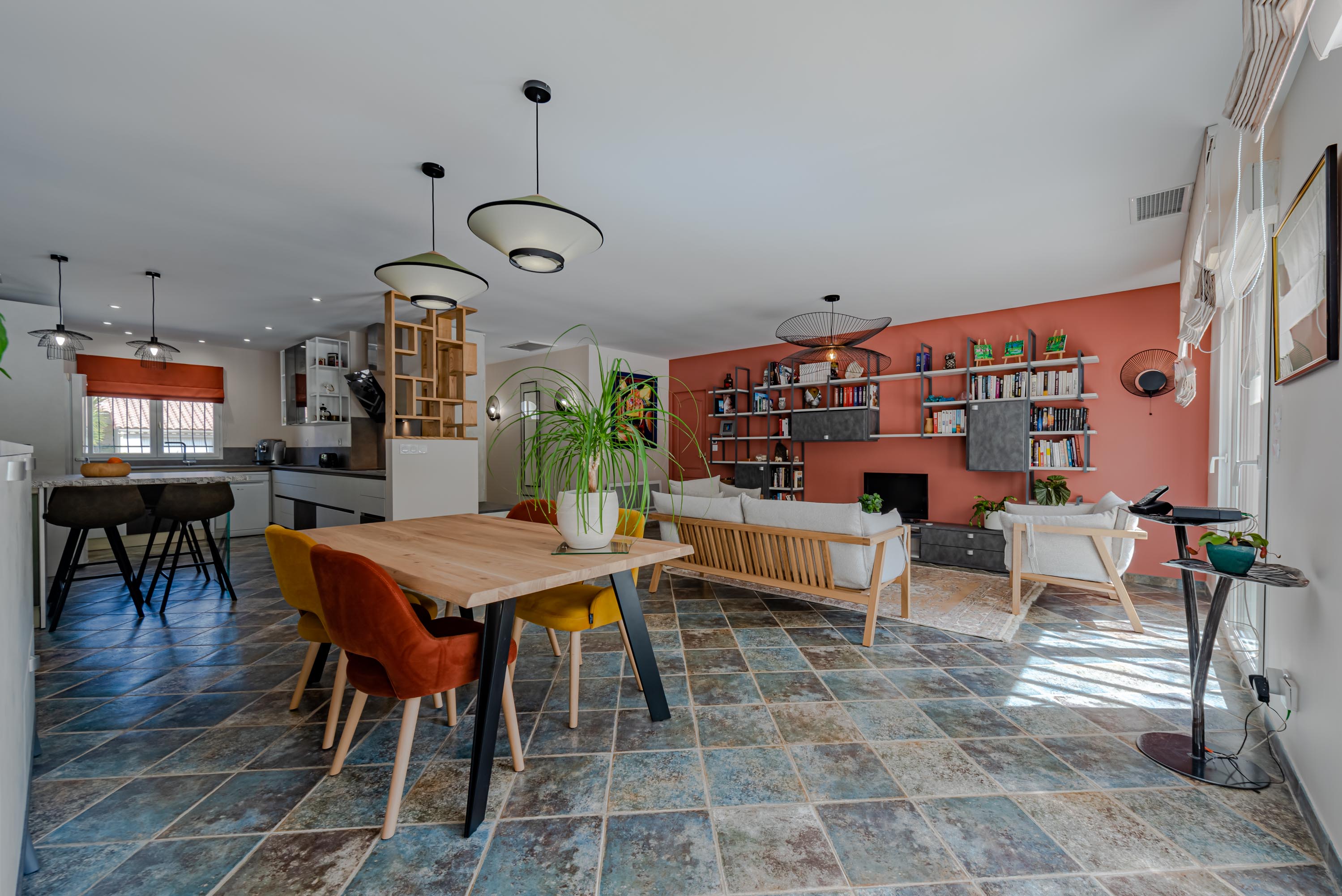 Rénovation d'une pièce de vie – Le Boulou - Image après 10