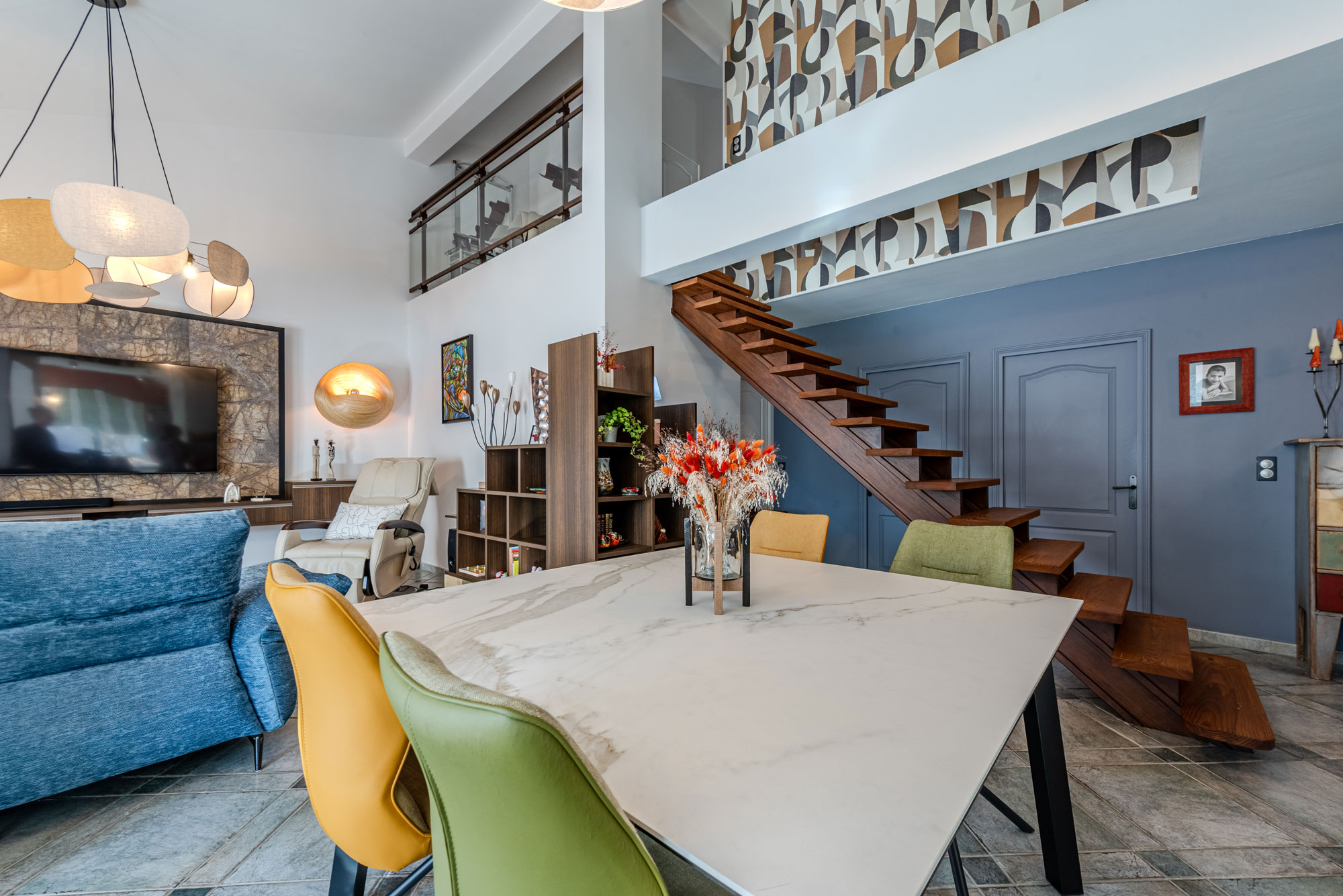 Transformation d’un intérieur ancien en espace moderne et lumineux - Image après 22