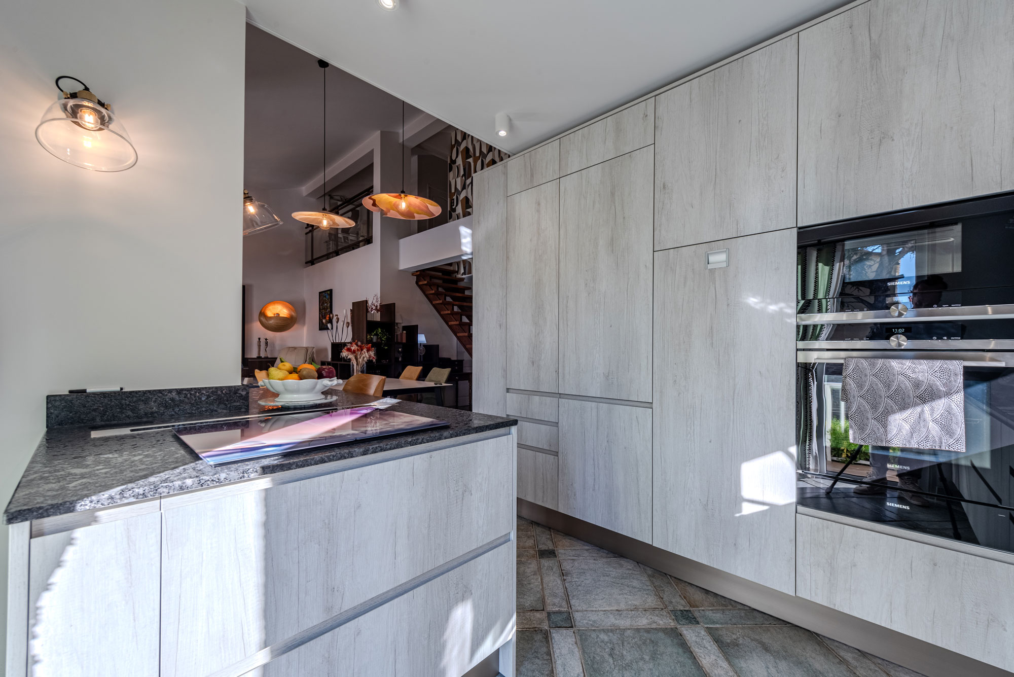 Transformation d’un intérieur ancien en espace moderne et lumineux - Image après 13